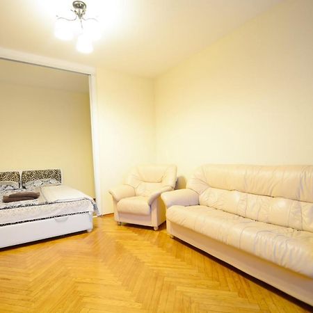 Irent.By Apartment Minsk Ngoại thất bức ảnh