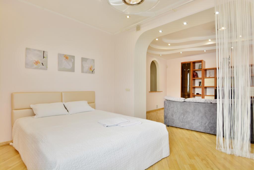 Irent.By Apartment Minsk Ngoại thất bức ảnh