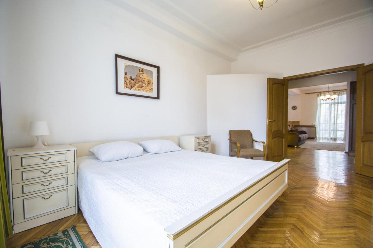 Irent.By Apartment Minsk Ngoại thất bức ảnh