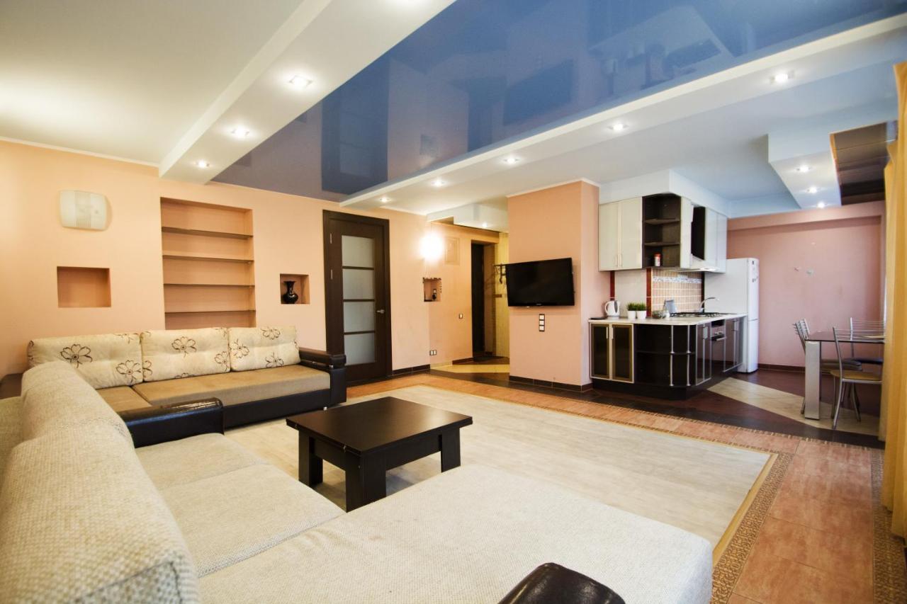 Irent.By Apartment Minsk Ngoại thất bức ảnh